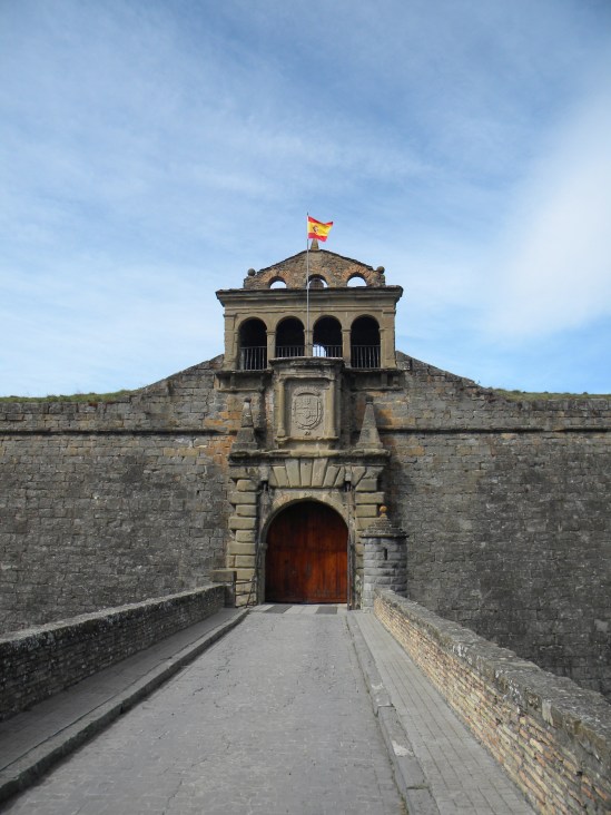 33 Entrada