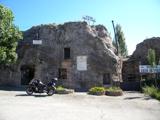23 Casa de Pedra